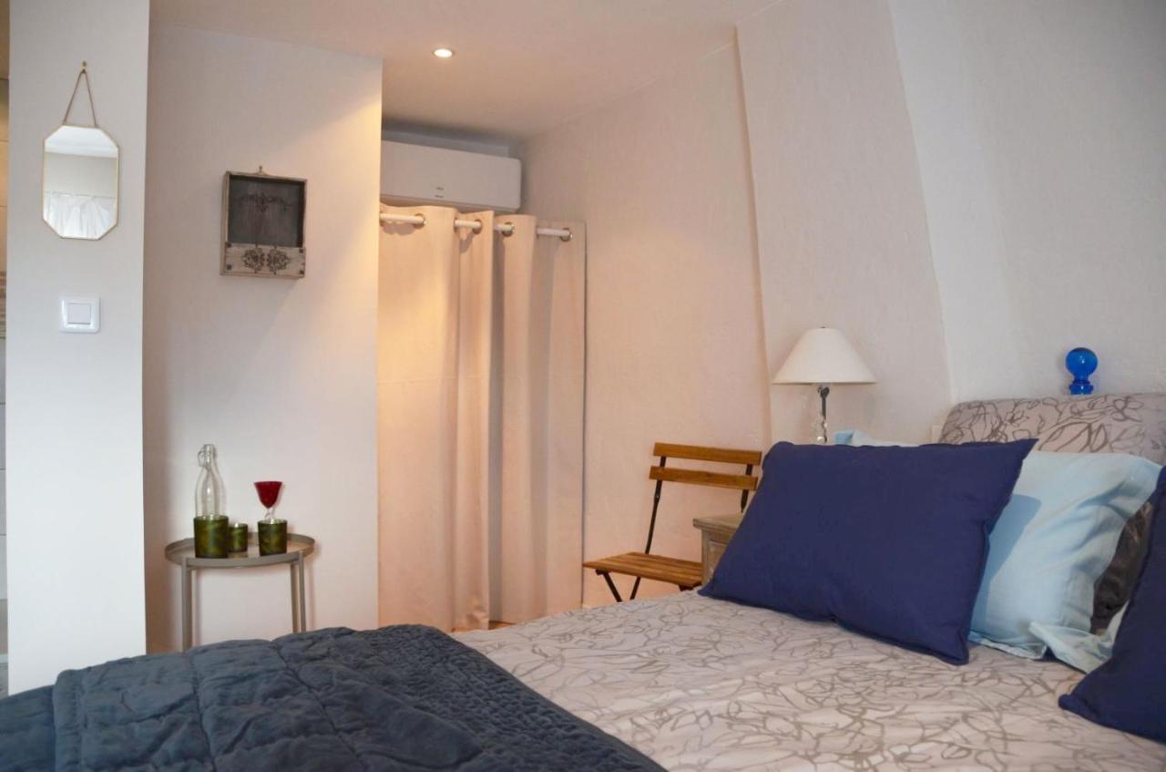 La Bastide Des Lavandieres Bed & Breakfast